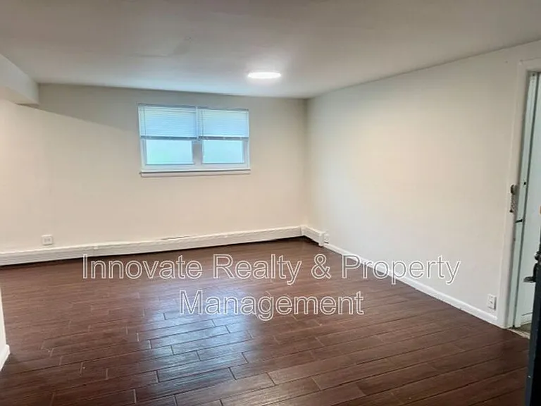 613 N Broad St #10 — Photo 6