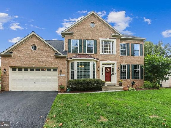 5th image of 21522 Fox Field Cir