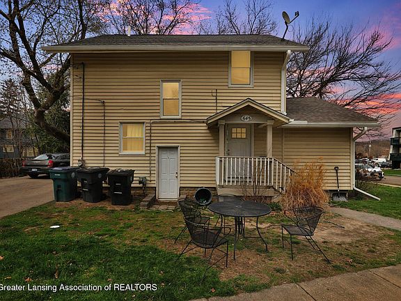 2nd image of 645 Evergreen Ave