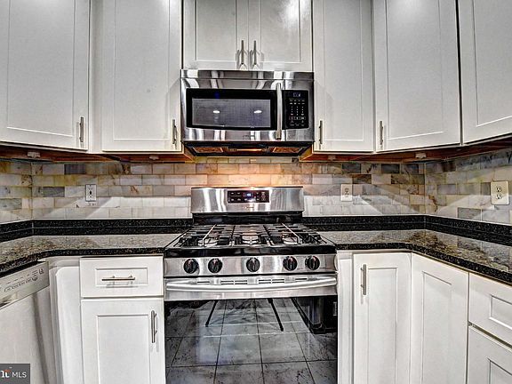5th image of 4140 Fountainside Ln #D102