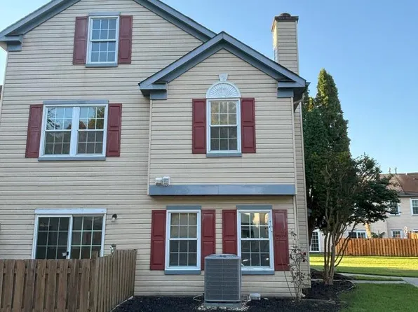 226 Stonebridge Blvd, New Castle, DE 19720