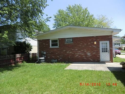 3rd image of 232 Park Dr