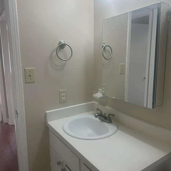 393 Stone Mountain St #I3 — Photo 11