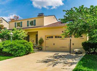 2580 Welsford Rd, Columbus, OH 43221