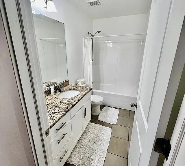 4104 N Fremont Dr — Photo 12