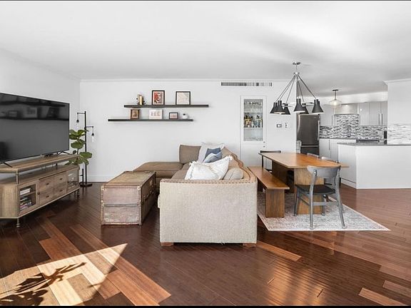 2nd image of 550 E 12th Ave APT 1204