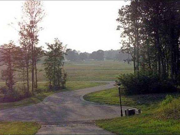 3rd image of 3082 E Indian Summer Ln