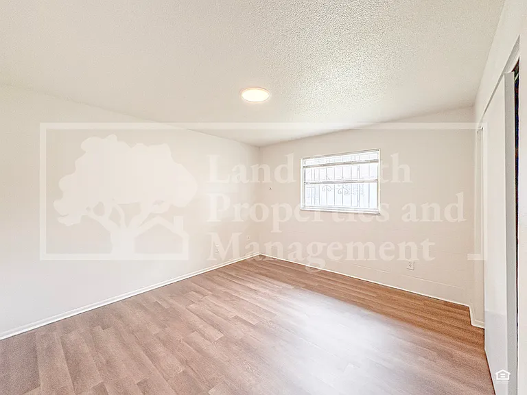 620 N Lake Ave #3 — Photo 7