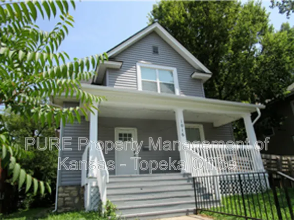 1016 SW College Ave, Topeka, KS 66604
