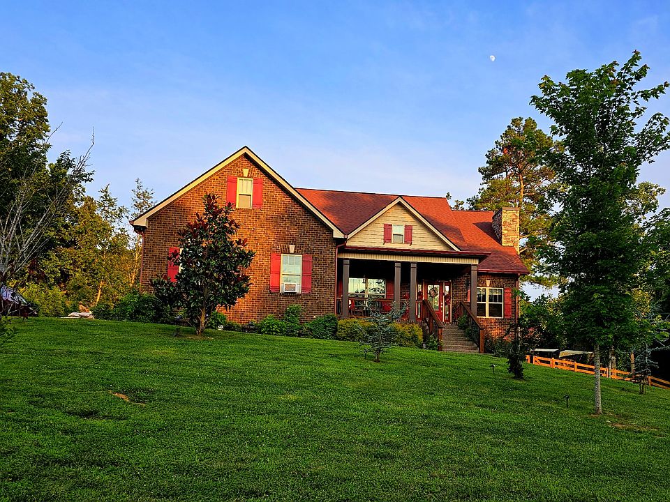 1st image of 104 Yates Dr