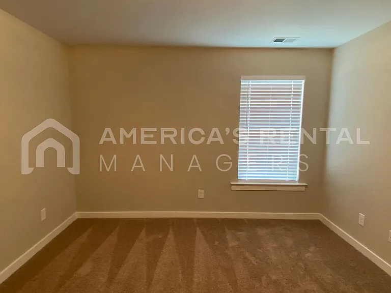 1540 Brookhaven Dr — Photo 22
