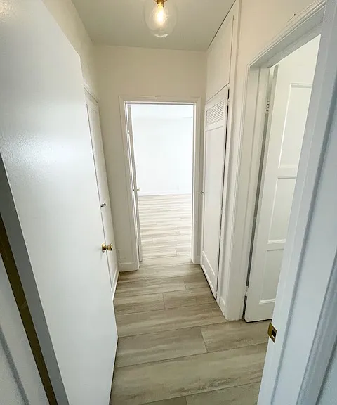 421 N Doheny Dr #14 — Photo 11