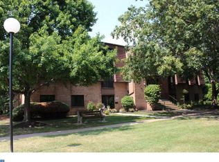 50203 Delaire Landing Rd #203, Philadelphia, PA 19114