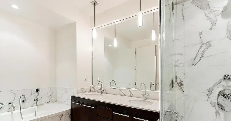 Rented by Compass | media 25