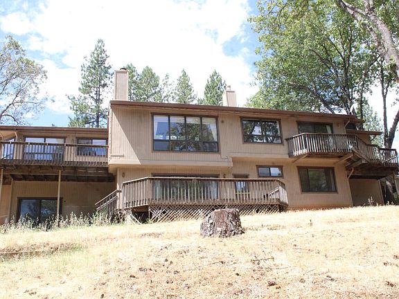 2nd image of 16147 Tina Ct