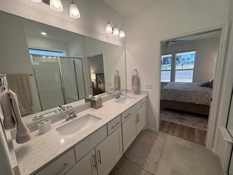 120 Clay Hill St — Photo 10