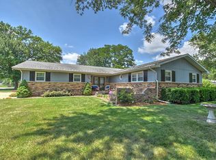 597 Mintler Dr, Mt Zion, IL