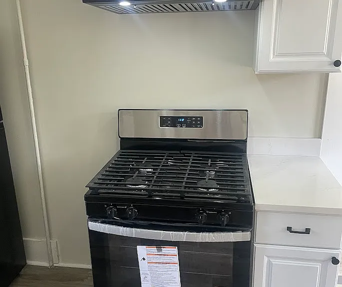 32 Gage St #1 — Photo 6