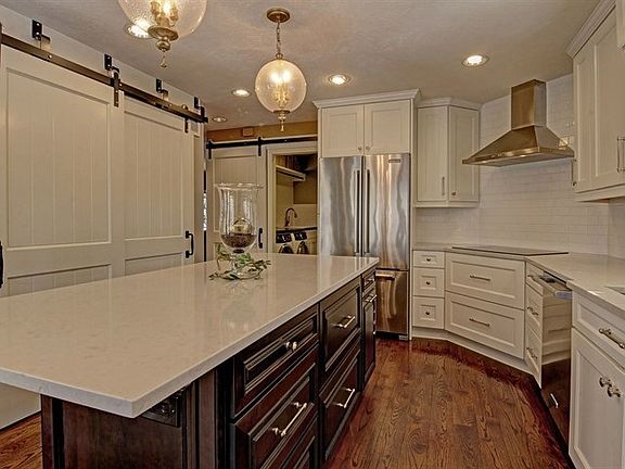 5th image of 5127 S Hogan Ln