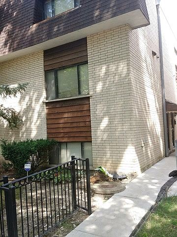1st image of 6133 N Francisco Ave APT D