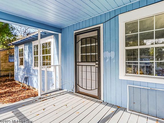 4th image of 1559 W 31ST Street