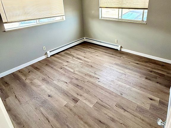5th image of 1225 Bunting Ave #2