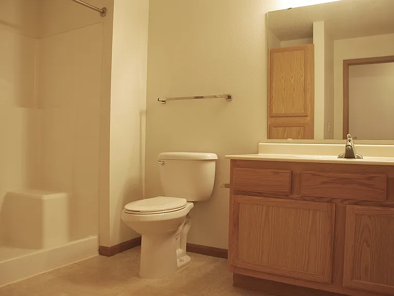 Central Square Apartments — Photo 14