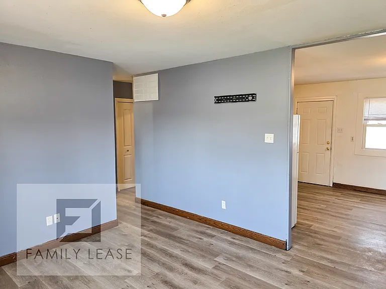 201 Miskell Blvd — Photo 4