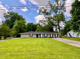10588 White Oak Dr, Baton Rouge, LA 70815