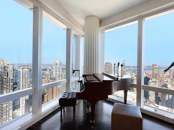5th image of 80 Columbus Cir #68A