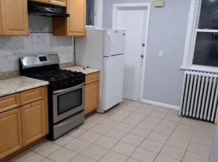 882 Broadway #3R, Bayonne, NJ 07002