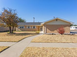 1633 N Sumner St, Pampa, TX 79065