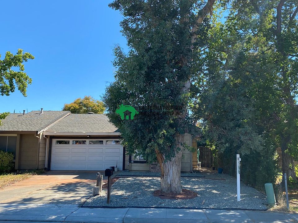1st image of 2892 Azevedo Dr