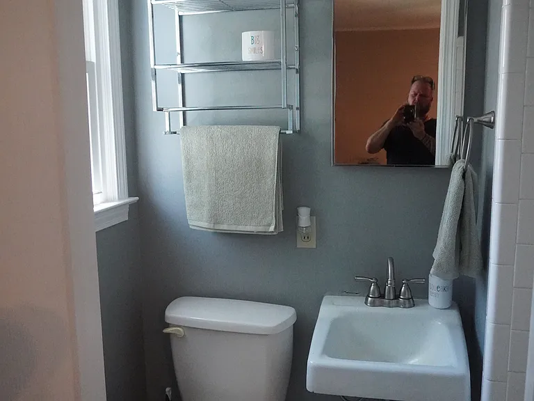 1 Dickens Ln — Photo 15