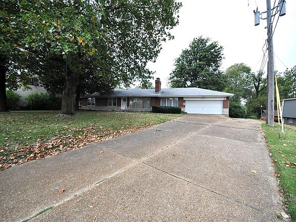 3rd image of 2911 N Lindbergh Blvd