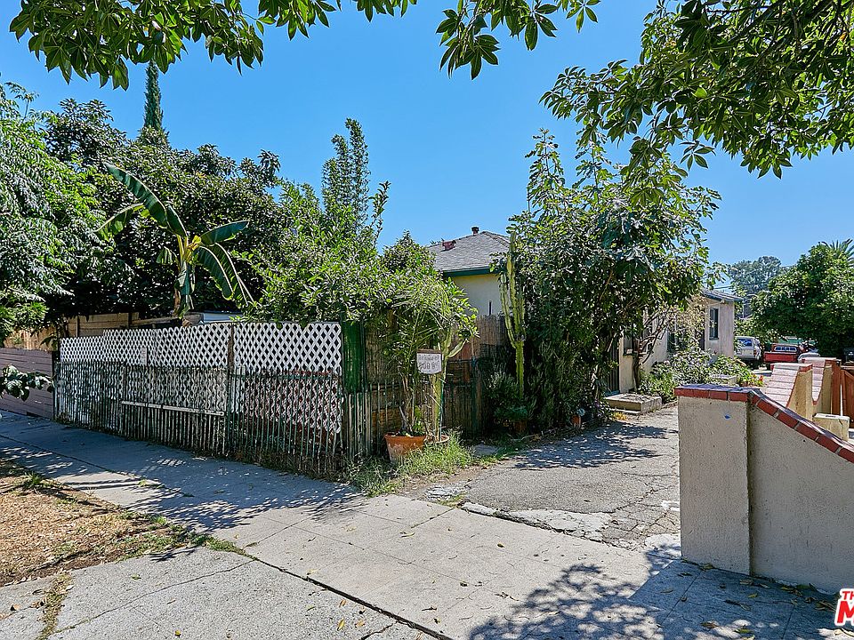 2nd image of 3218 Bellevue Ave