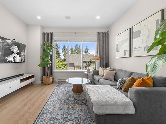 4th image of 2855 158th St #23