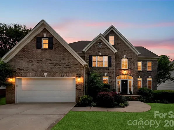 12106 Kane Alexander Dr, Huntersville, NC 28078
