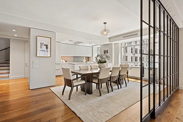 Dining area, photo 2