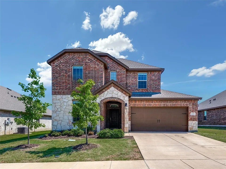 4238 Long Dr