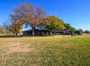 6931 Tim Donald Rd, Justin, TX 76247
