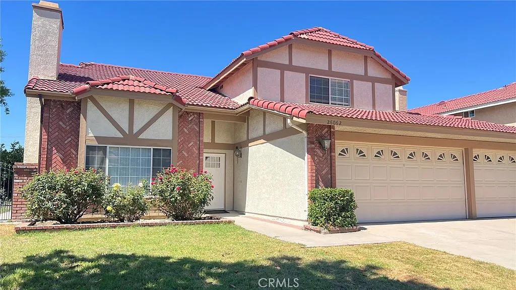 4 bed, 2180 sqft, $3,800 — Photo 2