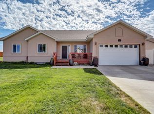 677 Overlook Dr, Craig, CO 81625