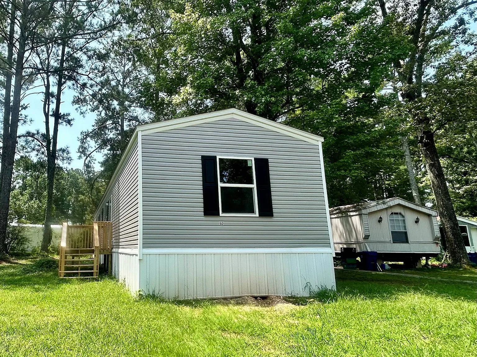 3 bed, 2.0 bath, 1140 sqft, $999 — Photo 3