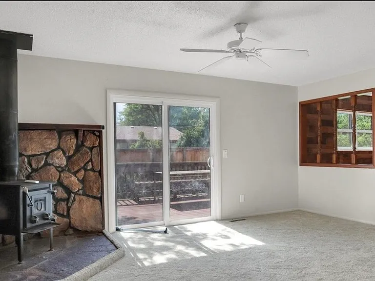 4630 Macky Way — Photo 38