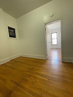 3rd image of 408 W 56th St APT 5C