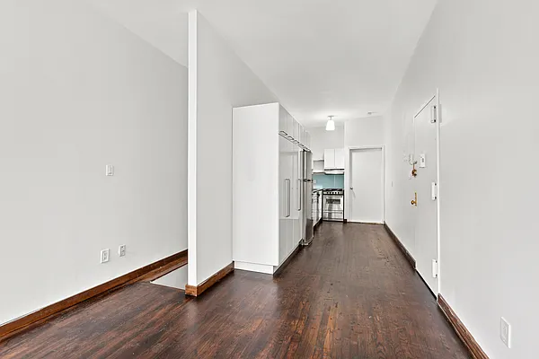 Rented by Corcoran | media 10