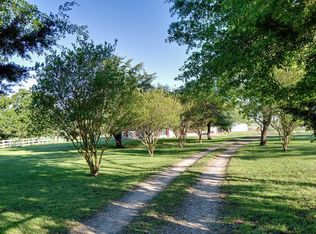 7615 Welch Rd, Bryan, TX 77808