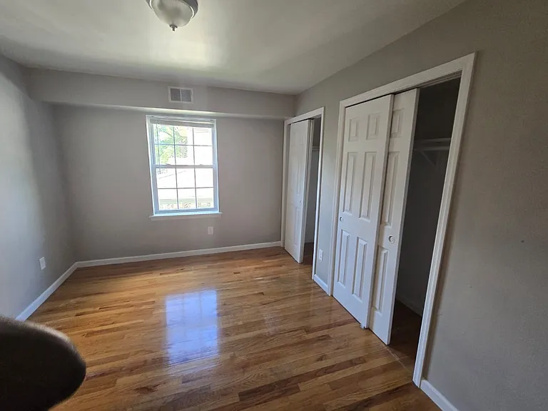 224 N Arlington Ave #2 — Photo 5