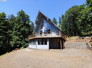 8888 NE Parrett Mountain Rd, Newberg, OR 97132